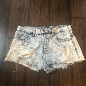 ACID WASH HIGH WAISTED JEAN SHORTS